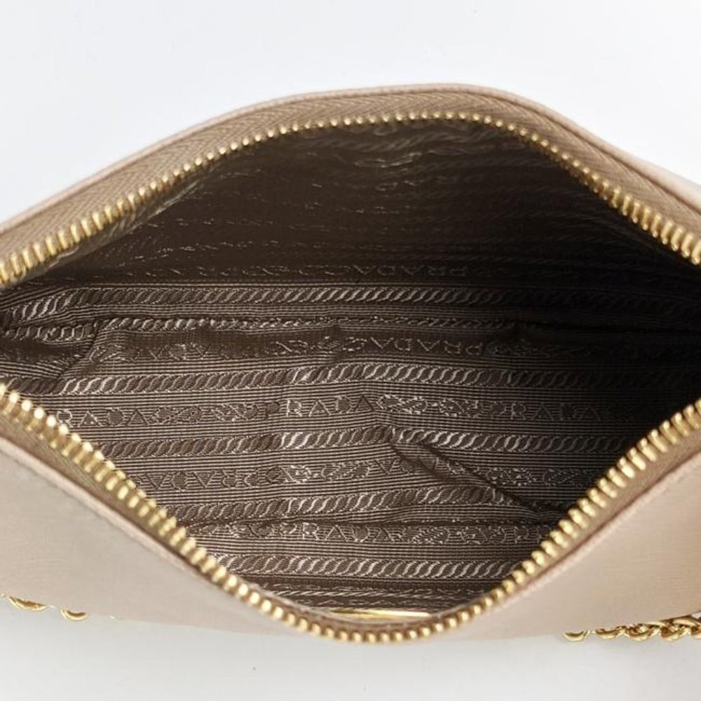 SOLD Prada Cammeo Saffiano Leather Re Edition 2005 Bag - Picture 3 of 7